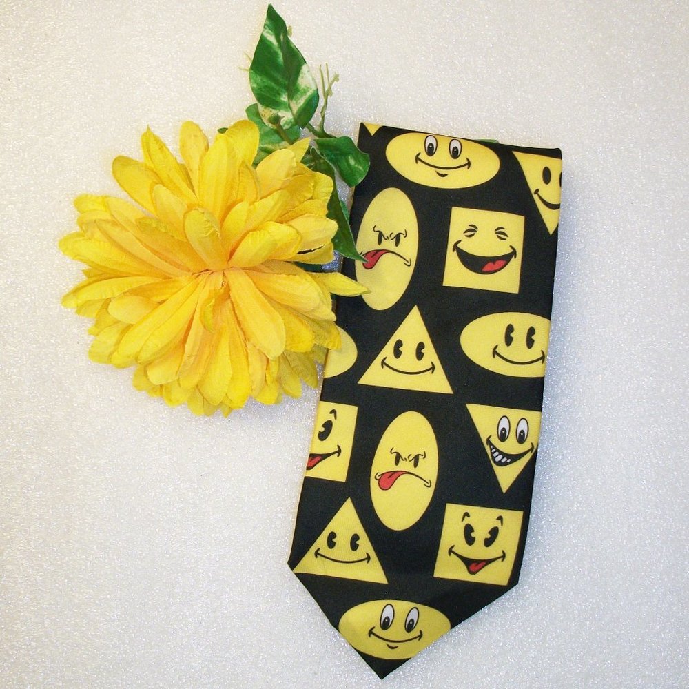 Vintage 1997 Ralph Marlin Happy Face Blocks Tie NWT